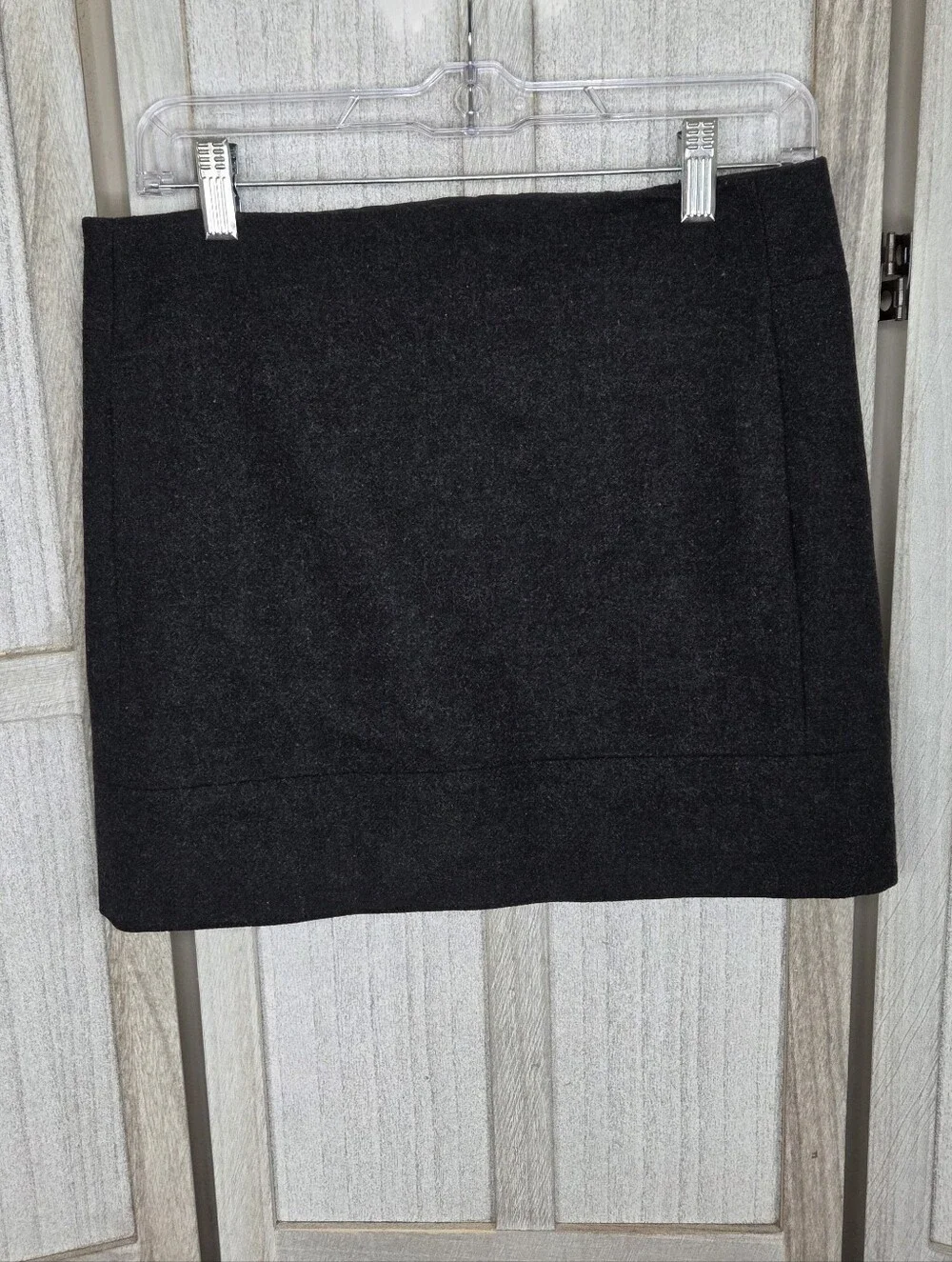 JCrew Factory Double Surge Wool Mini Skirt Size 2 Heather Charcoal Gray Preppy